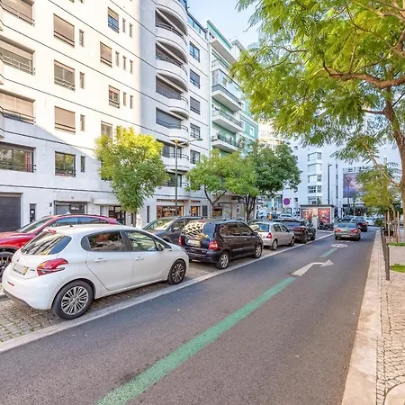 Appartamento Guestready - Delightful In Saldanha